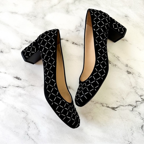 Chanel Womens Black Interlocking CC Logo Silver Micro-Chain Quilted Suede Pumps - Picture 1 of 12